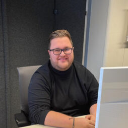 IT Support & System Engineer